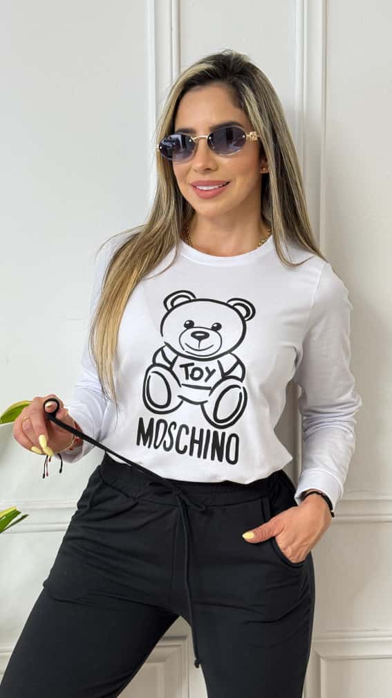 Conjunto Moschino