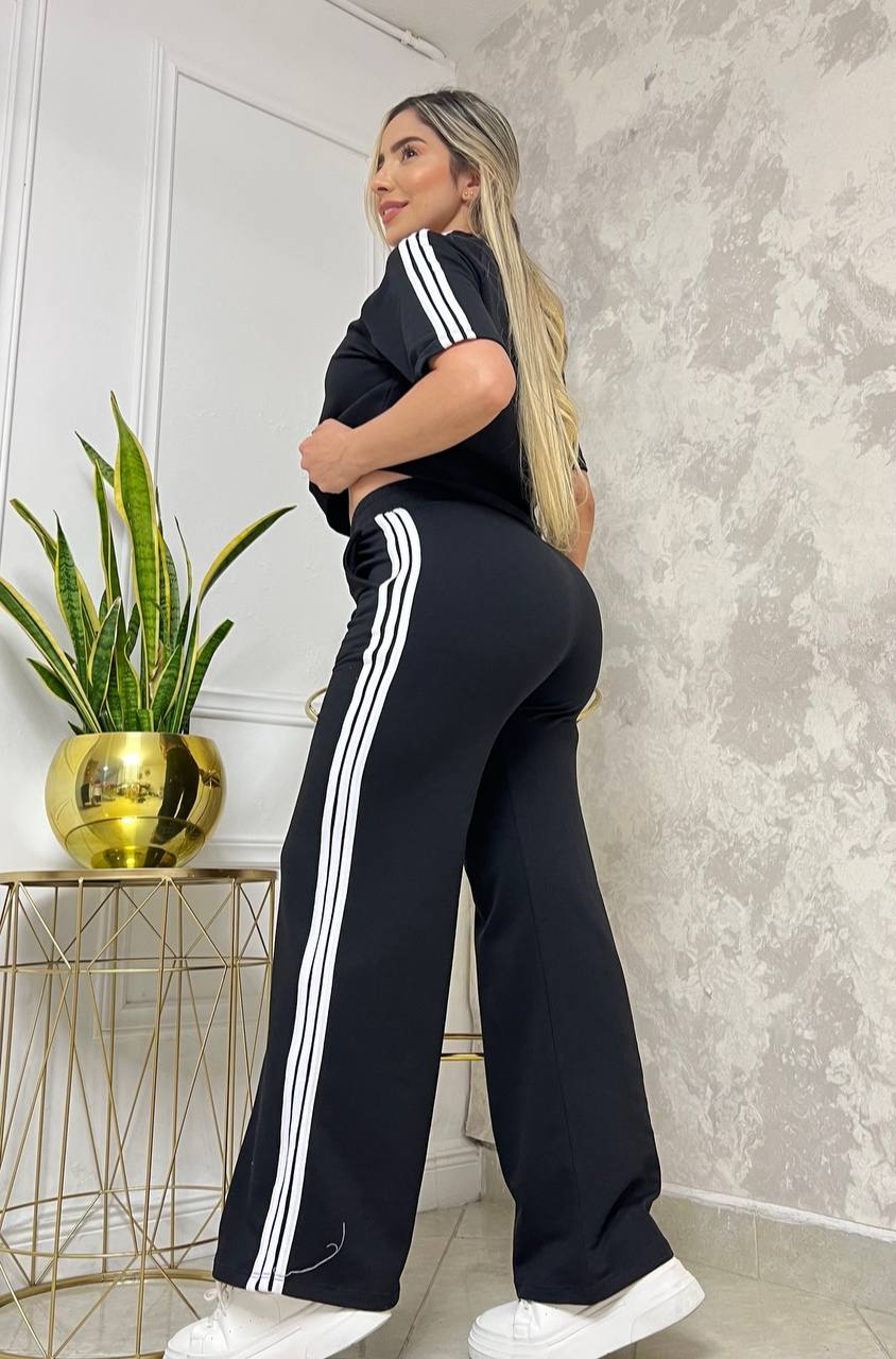 Conjunto Adidas (Oferta Esp x 2)