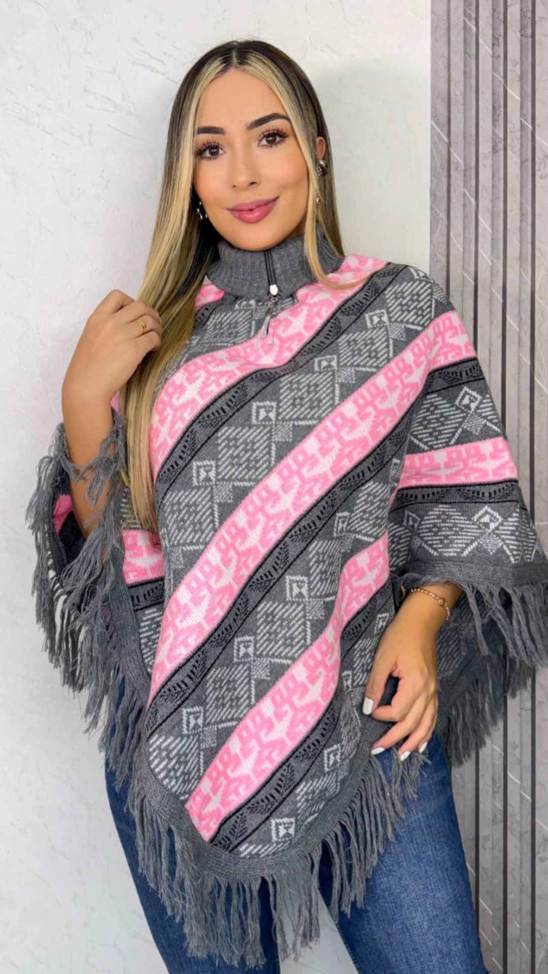 RUANA ISABELLA