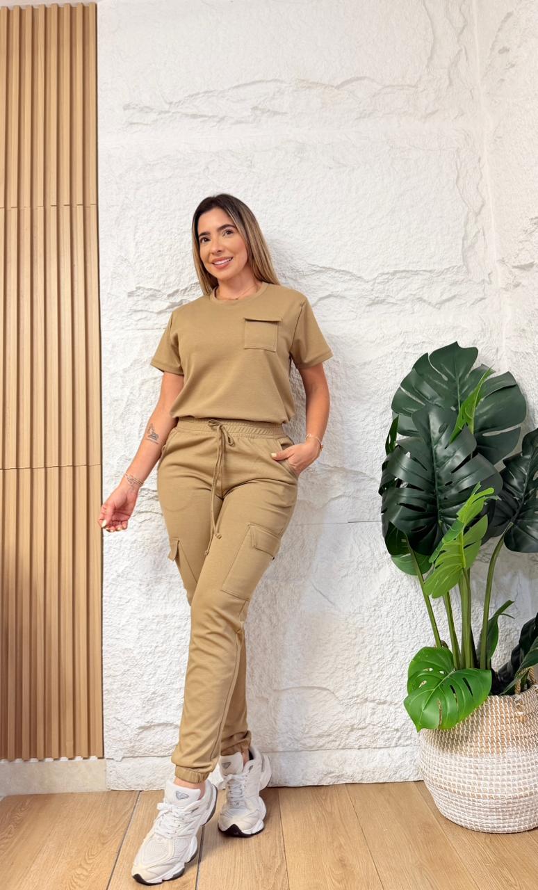 Conjunto Mia