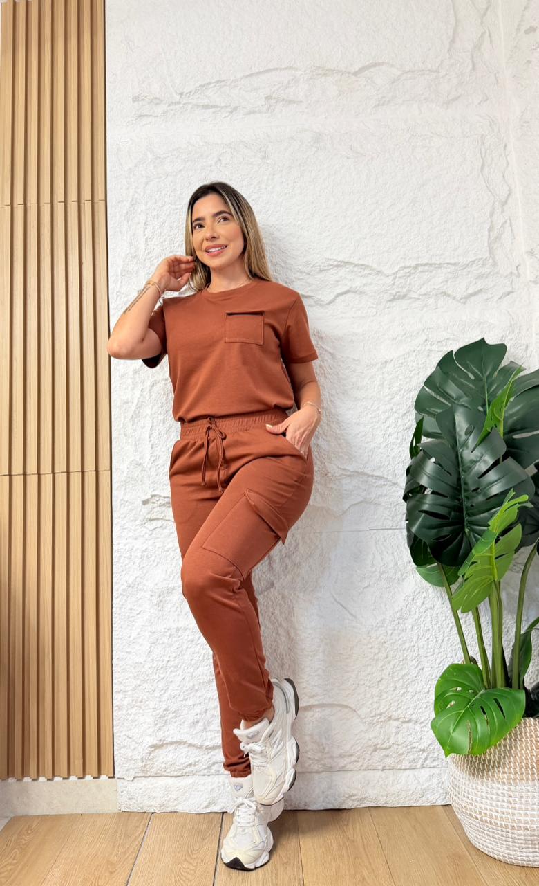 Conjunto Mia